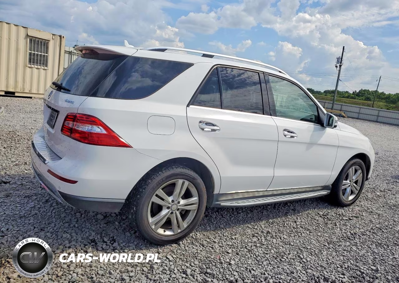 2015 Mercedes-Benz Ml 350 4Matic VIN:4JGDA5HB5FA505418 - 3