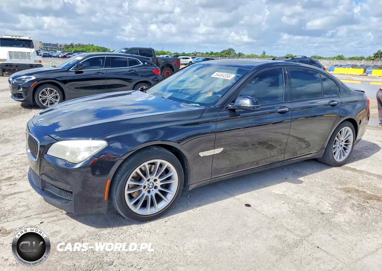 2015 BMW 740 I