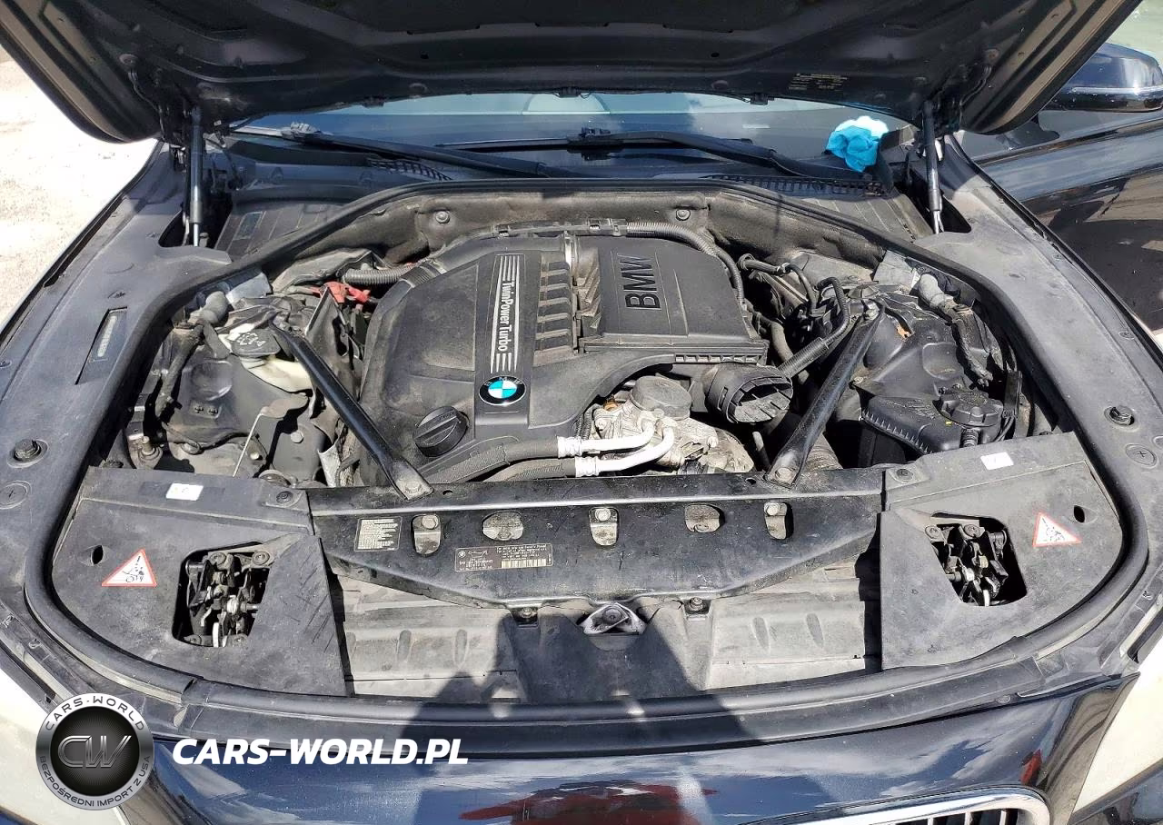 2015 BMW 740 I VIN:WBAYA6C58FGK16332 - 11