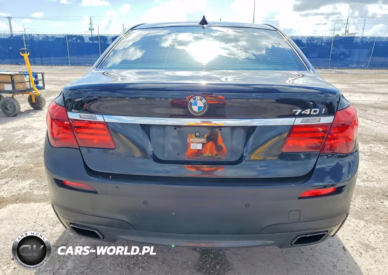 2015 BMW 740 I VIN:WBAYA6C58FGK16332 - 6