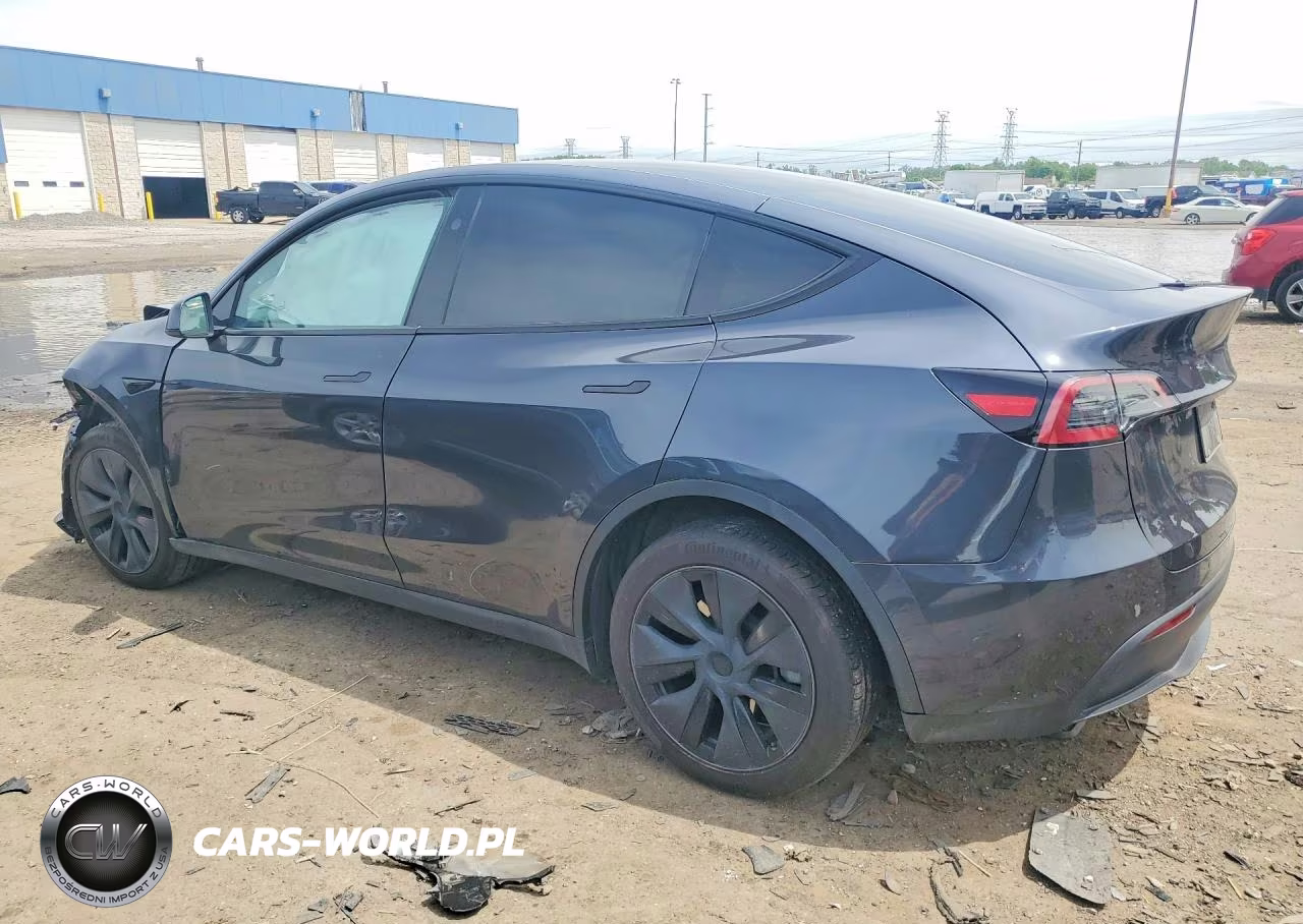 2025 Tesla Model Y VIN:7SAYGAEE8SF286759 - 2