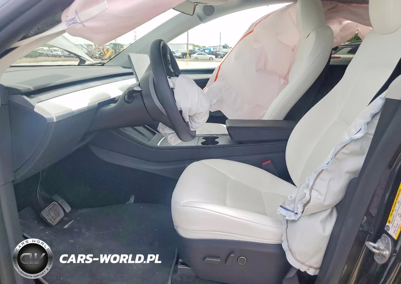 2025 Tesla Model Y VIN:7SAYGAEE8SF286759 - 7