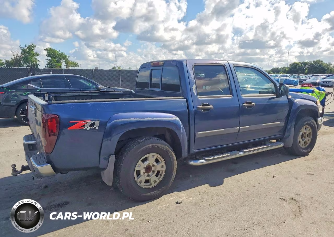 2004 Chevrolet Colorado VIN:1GCDT136948104606 - 3