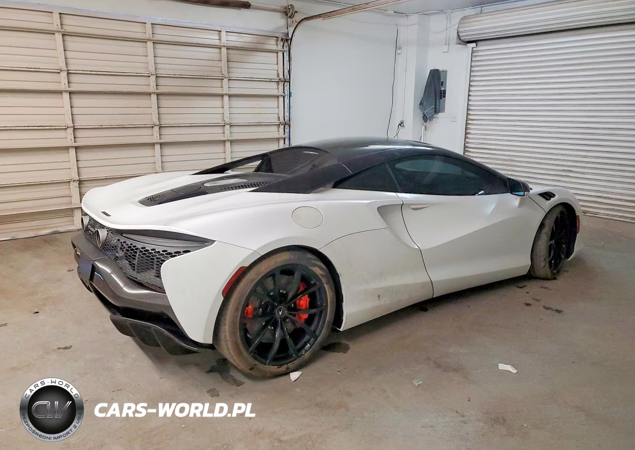 2023 Mclaren Automotive Artura VIN:SBM16AEA4PW000494 - 3