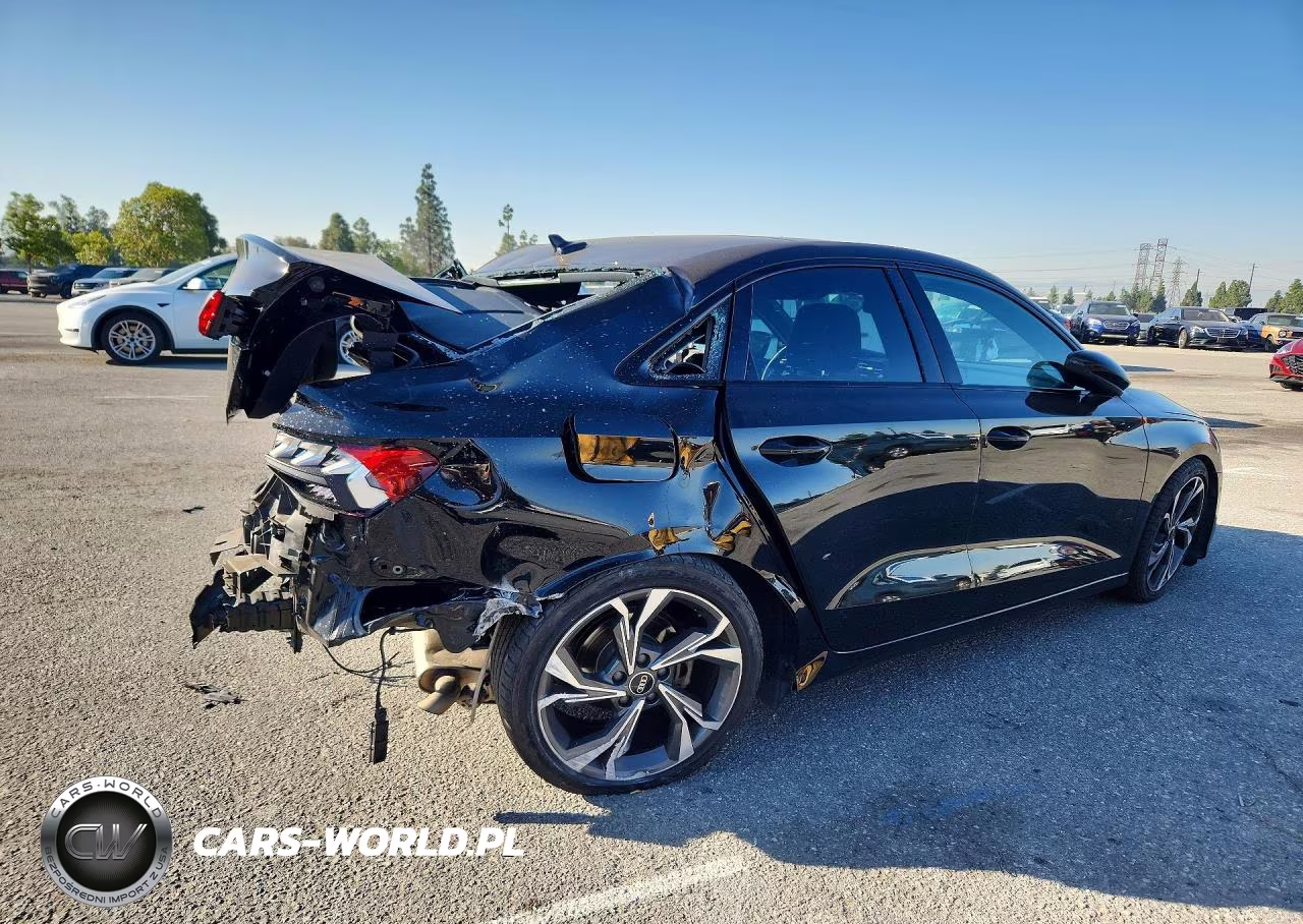 2023 Audi A3 Premium VIN:WAUAUDGY4PA047710 - 3