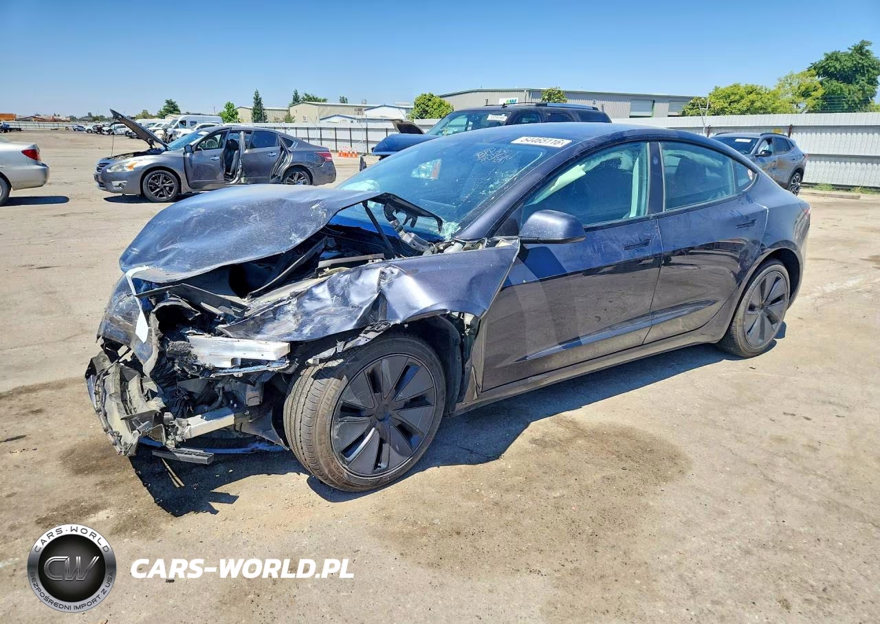 2024 Tesla Model 3 – zdjęcie 1 z 12