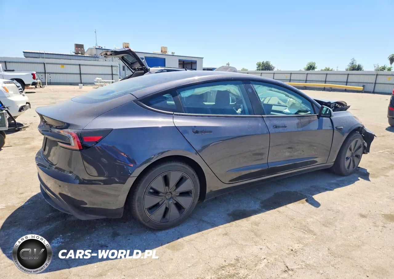 2024 Tesla Model 3 VIN:5YJ3E1EA7RF824727 - 3