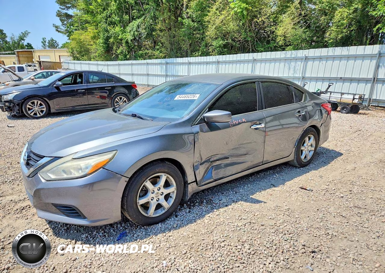 2016 Nissan Altima 2.5 S – zdjęcie 1 z 12