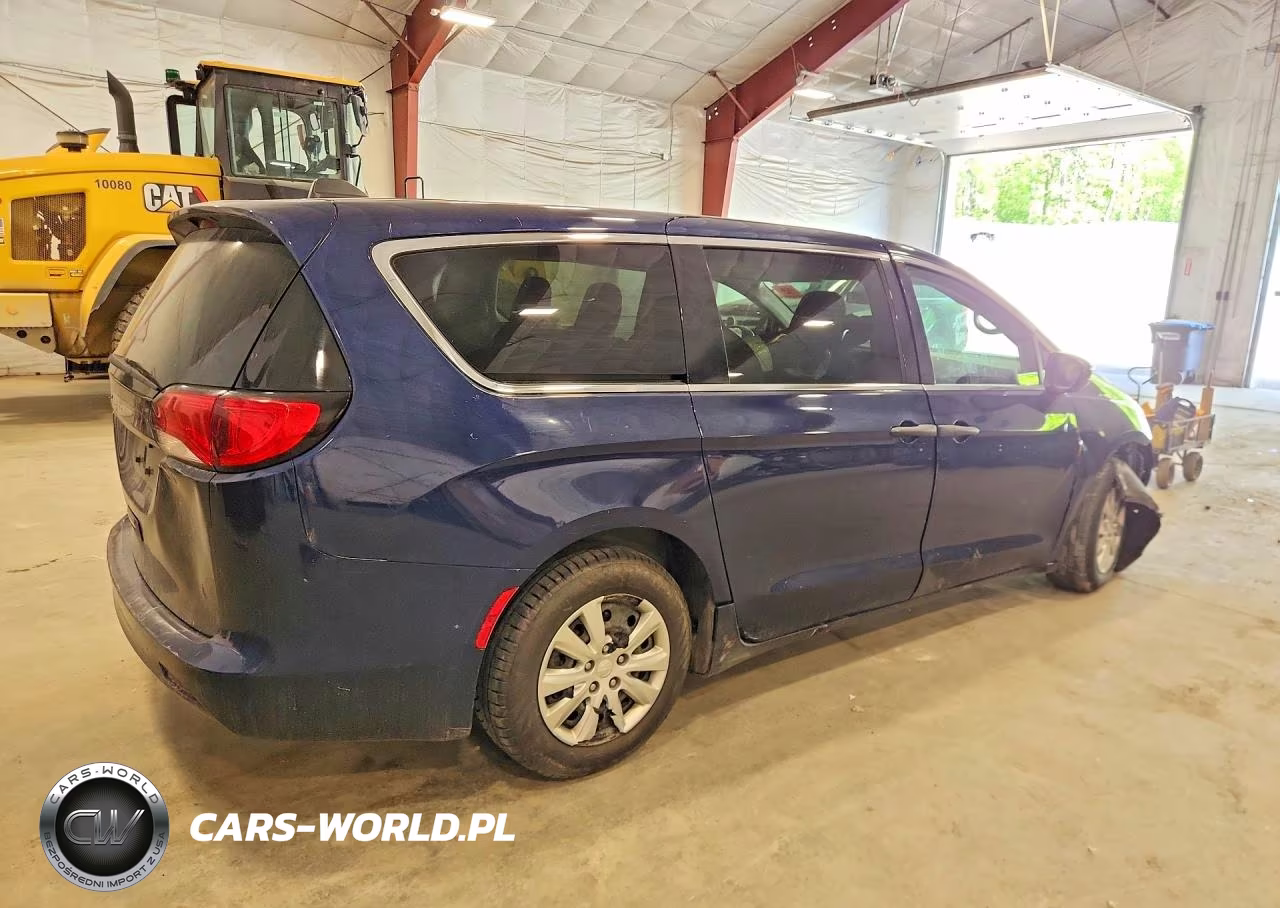 2020 Chrysler Voyager L VIN:2C4RC1AGXLR120771 - 3