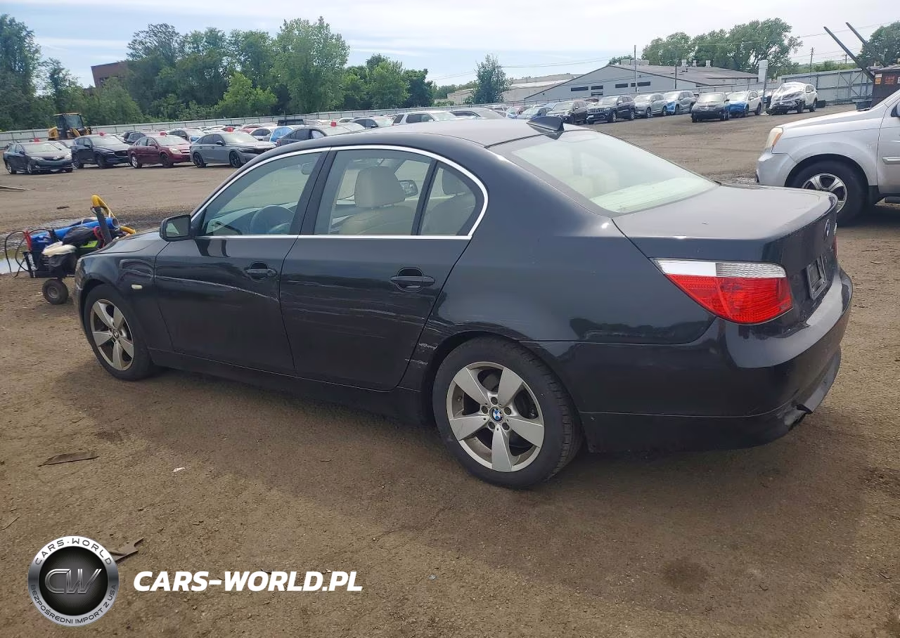 2007 BMW 530 Xi VIN:WBANF73597CU24173 - 2