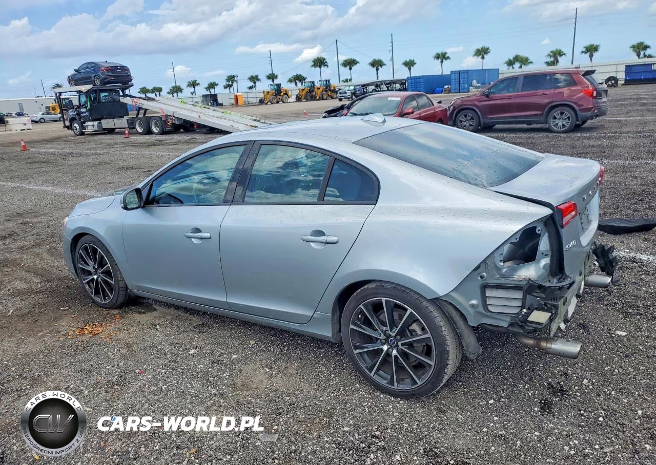 2017 Volvo S60 Dynamic VIN:YV140MTL2H2431786 - 2