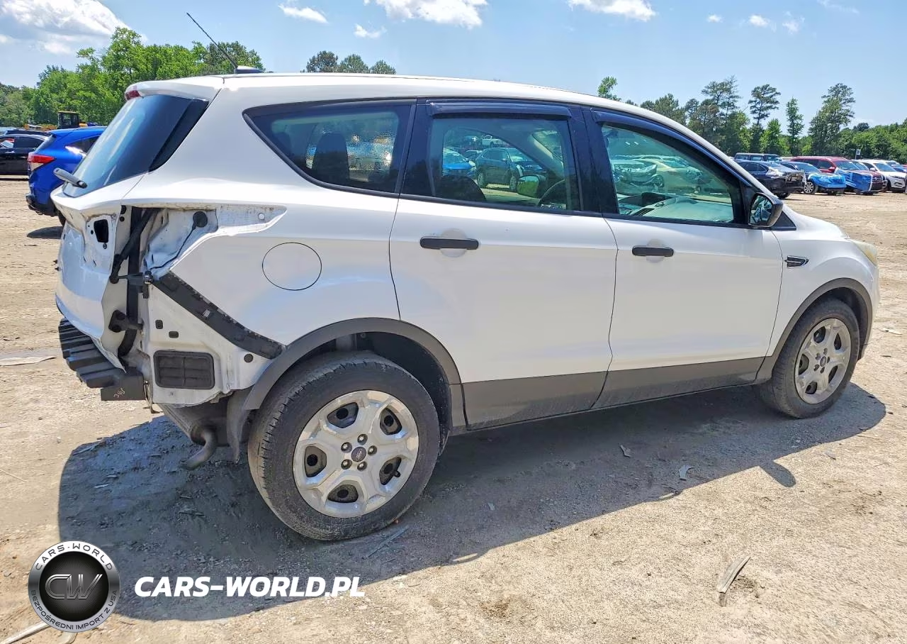 2017 Ford Escape S VIN:1FMCU0F77HUB26801 - 3