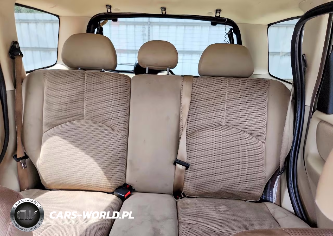 2006 Mazda Tribute S VIN:4F2YZ04186KM10022 - 10