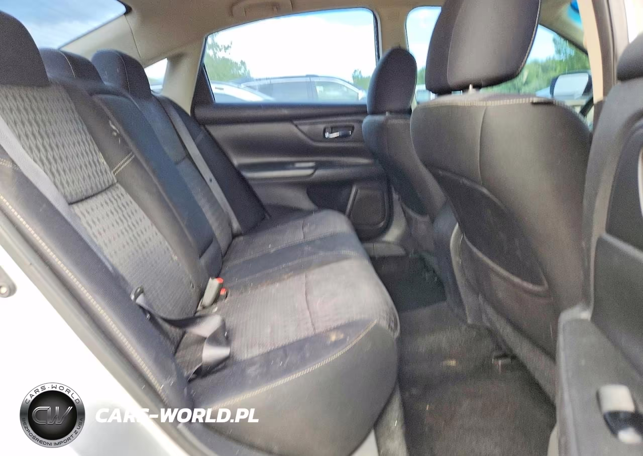 2016 Nissan Altima 2.5 S VIN:1N4AL3AP7GC173313 - 10