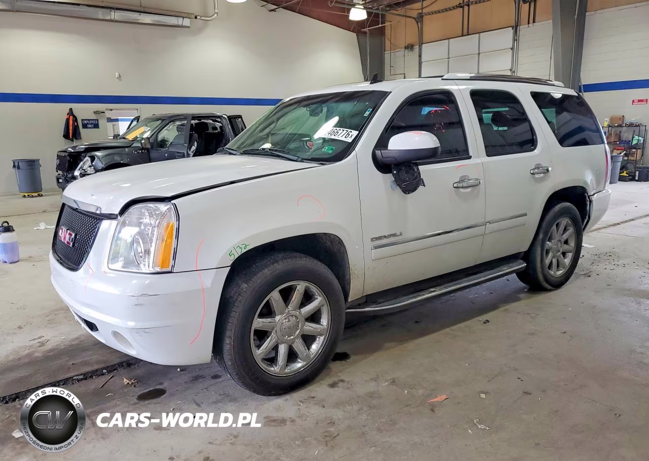 2010 GMC Yukon Denali