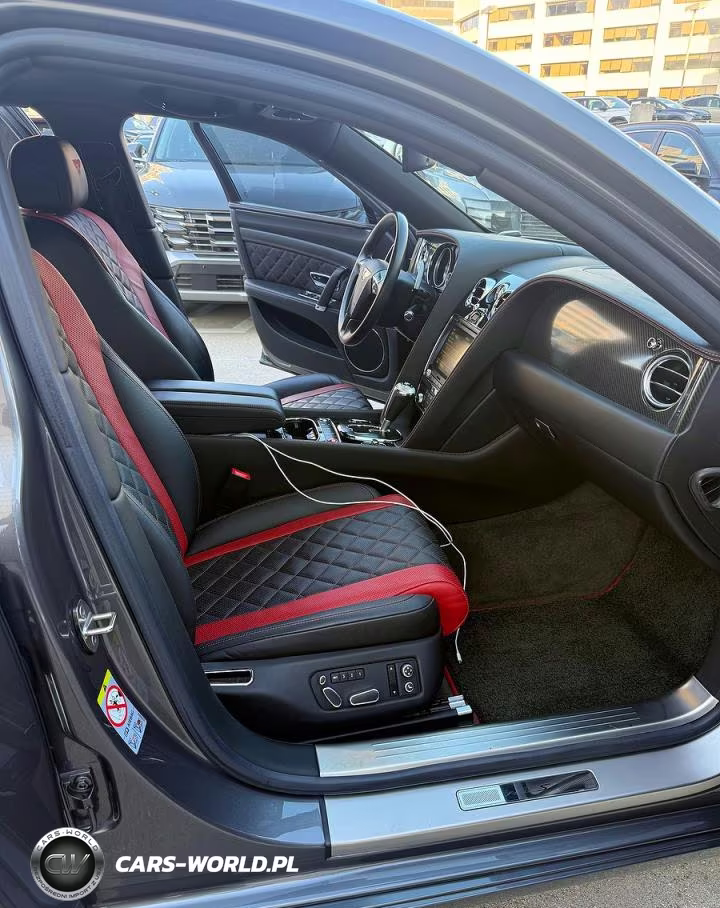 2018 Bentley Flying Spur W12 S VIN:SCBEJ9ZA7JC067796 - 5