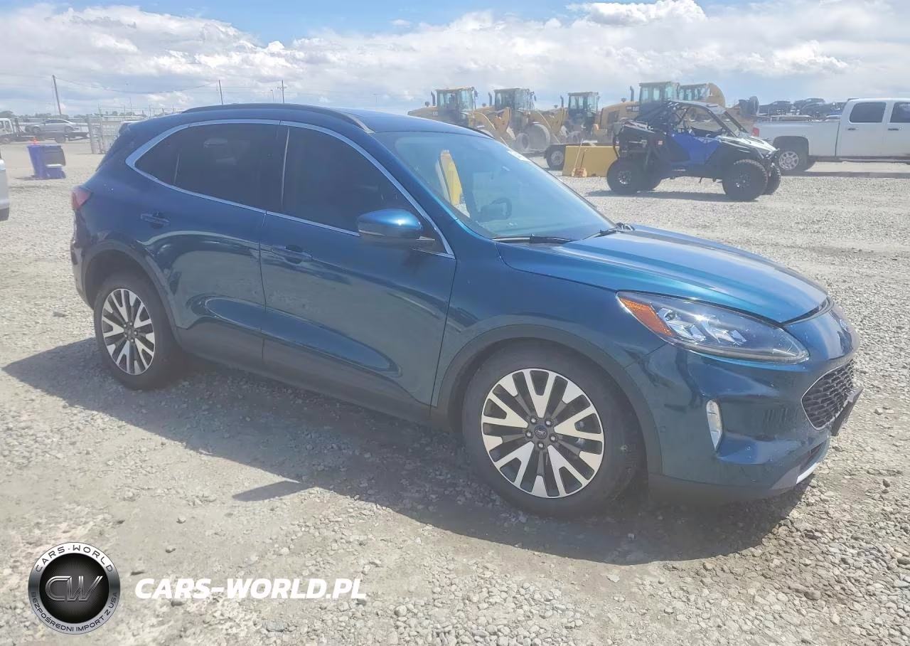 2020 Ford Escape Titanium VIN:1FMCU9J92LUA56033 - 4