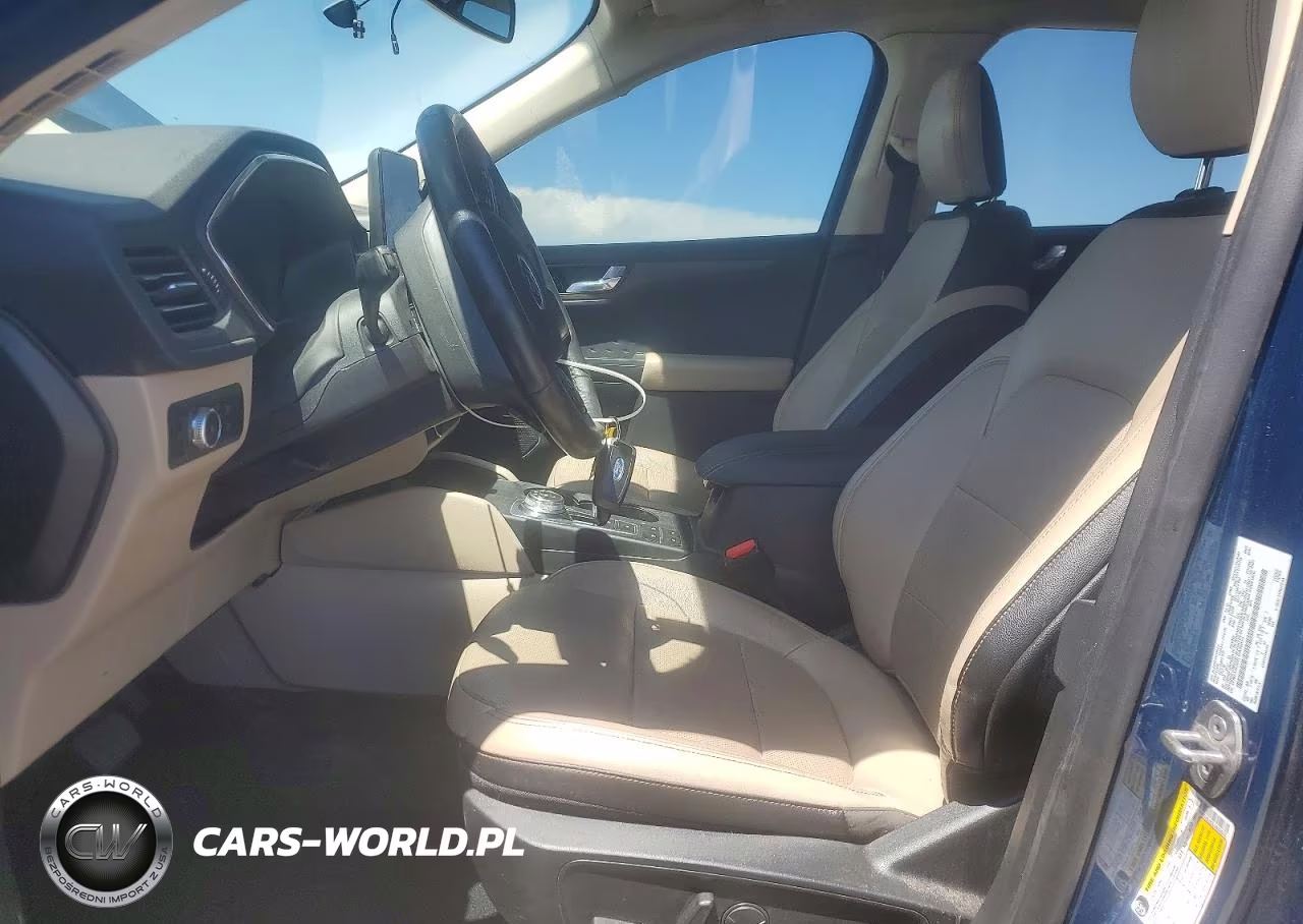 2020 Ford Escape Titanium VIN:1FMCU9J92LUA56033 - 7