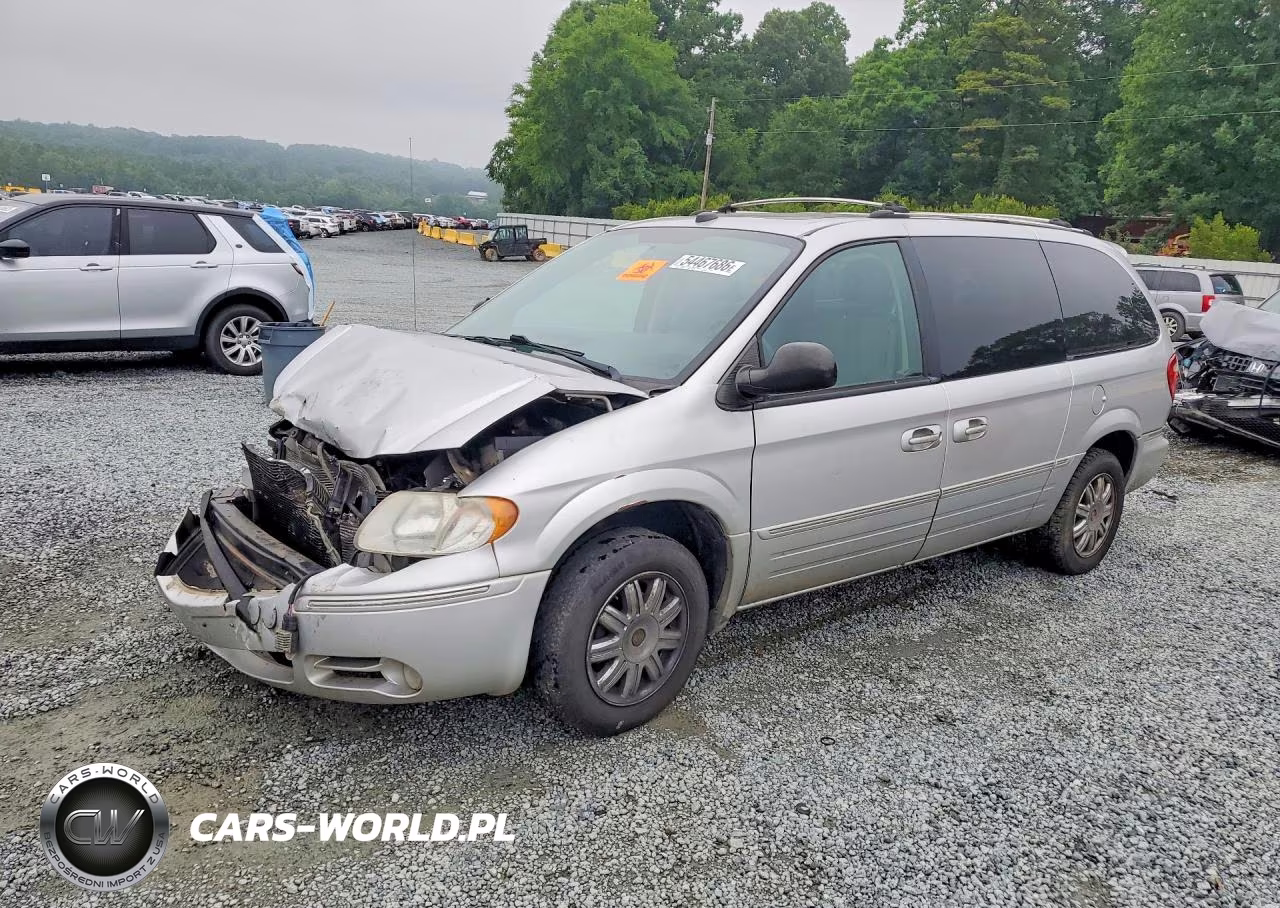 2005 Chrysler Town & Country Limited