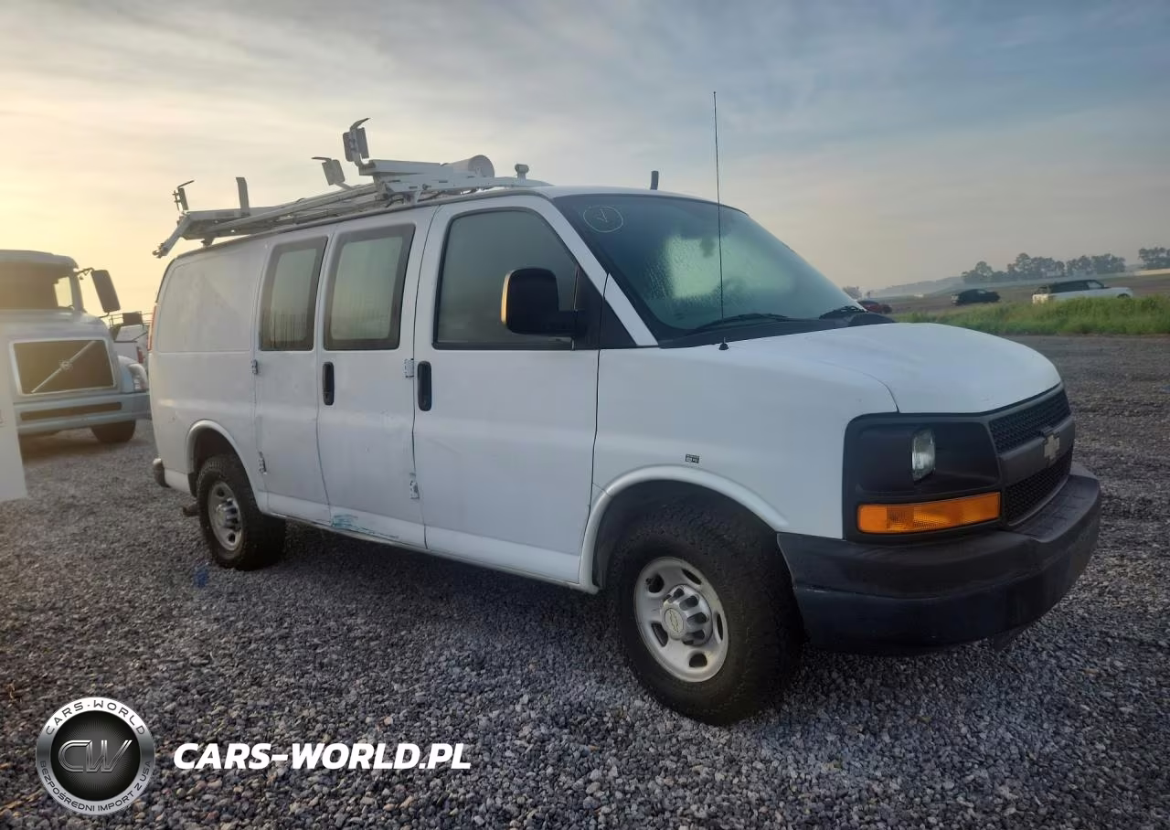 2013 Chevrolet Express G2500 VIN:1GCWGFCAXD1902927 - 4
