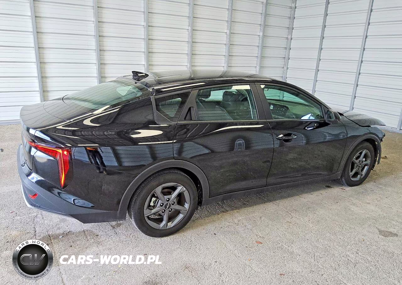 2025 Kia K4 Lxs VIN:3KPFT4DE3SE054417 - 3