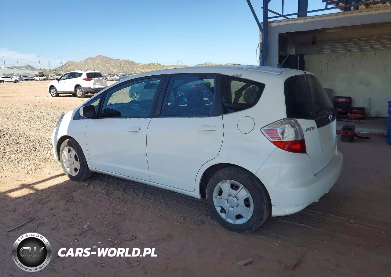 2012 Honda Fit VIN:JHMGE8G39CS002884 - 2