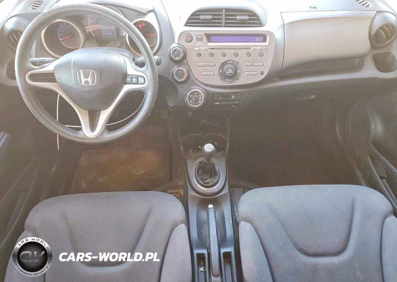 2012 Honda Fit VIN:JHMGE8G39CS002884 - 8