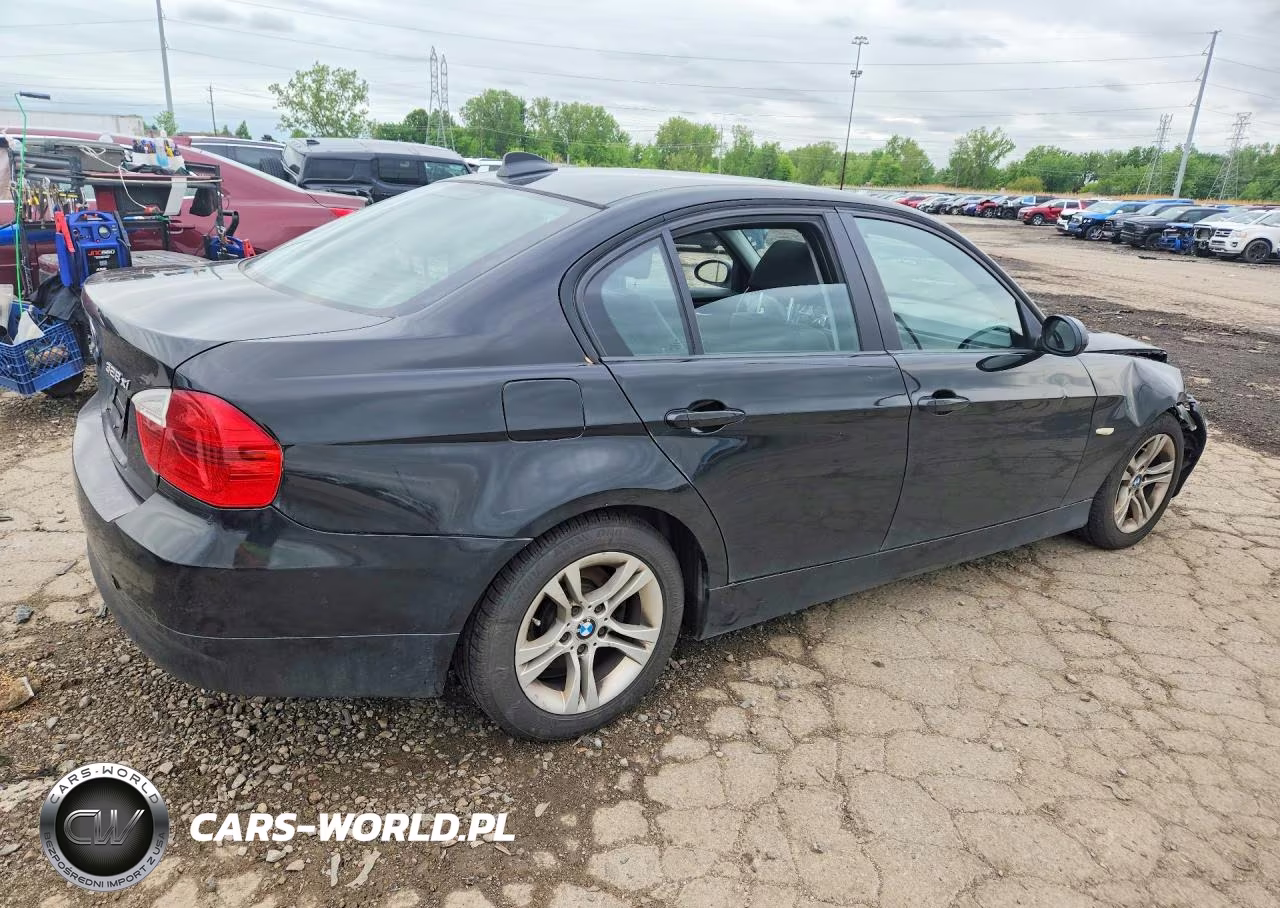 2008 BMW 328 Xi VIN:WBAVC93558K037552 - 3