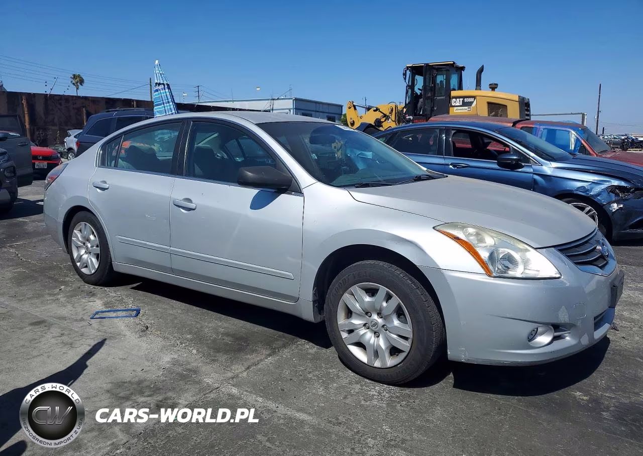 2011 Nissan Altima 2.5 VIN:1N4AL2AP0BN505504 - 4