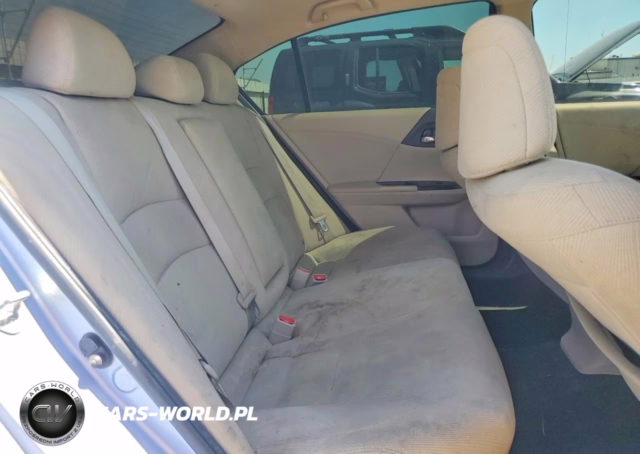 2017 Honda Accord Hybrid VIN:JHMCR6F36HC017790 - 10