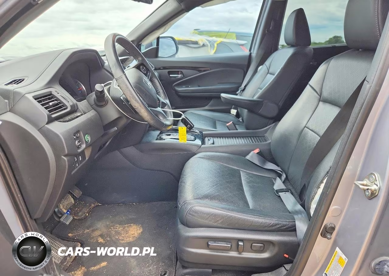2019 Honda Passport Touring VIN:5FNYF7H98KB002273 - 7