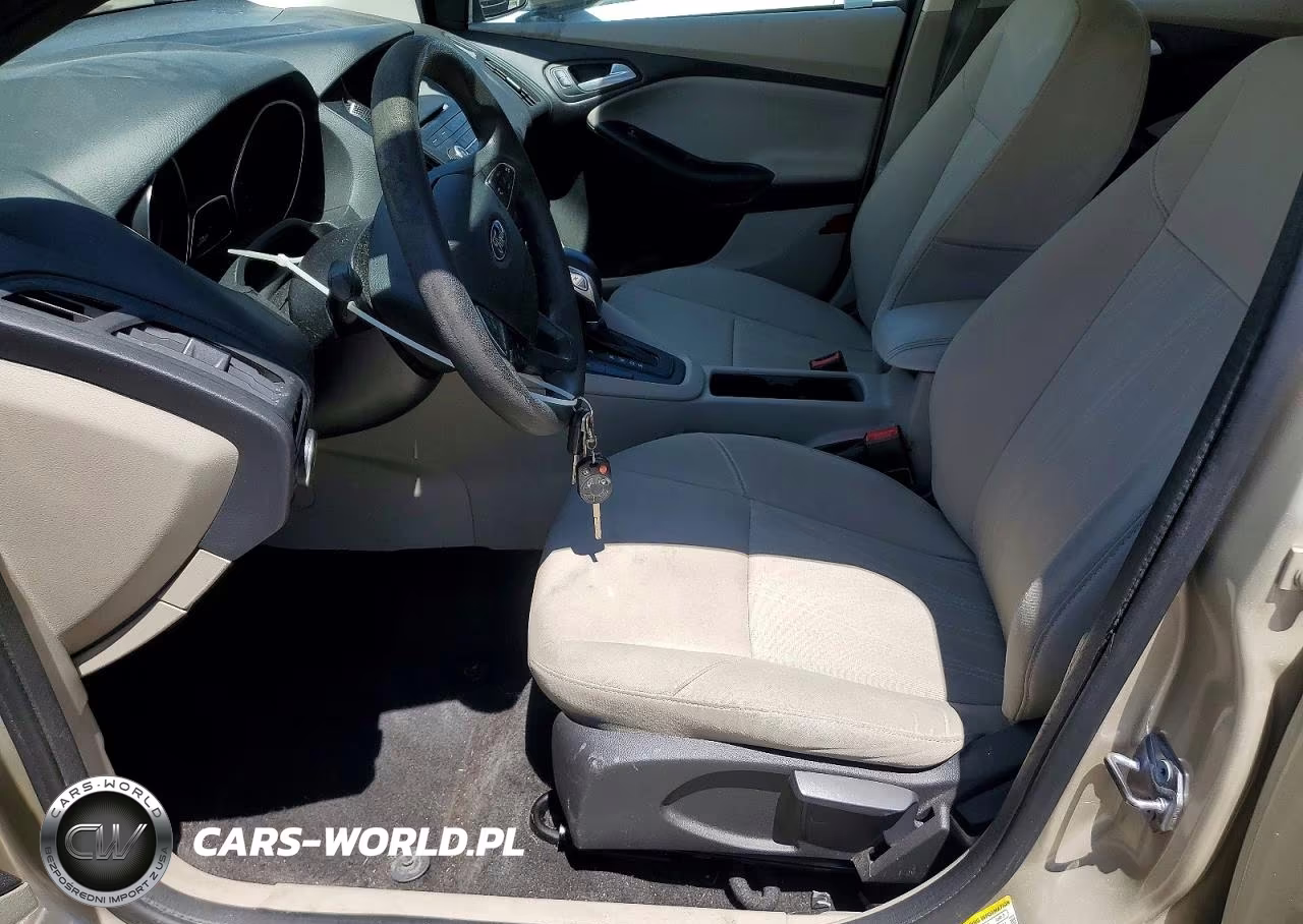 2017 Ford Focus Se VIN:1FADP3FE5HL241182 - 7