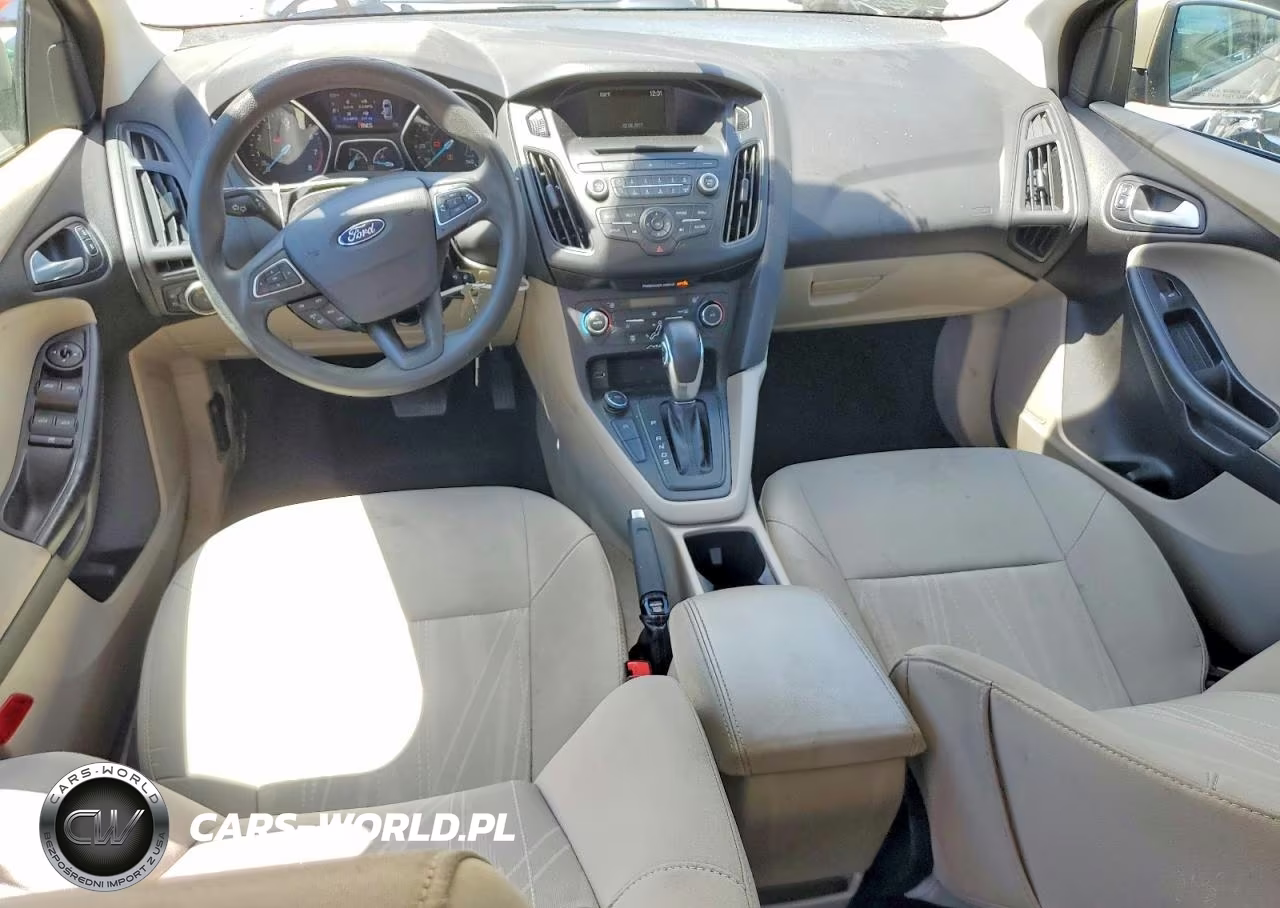 2017 Ford Focus Se VIN:1FADP3FE5HL241182 - 8