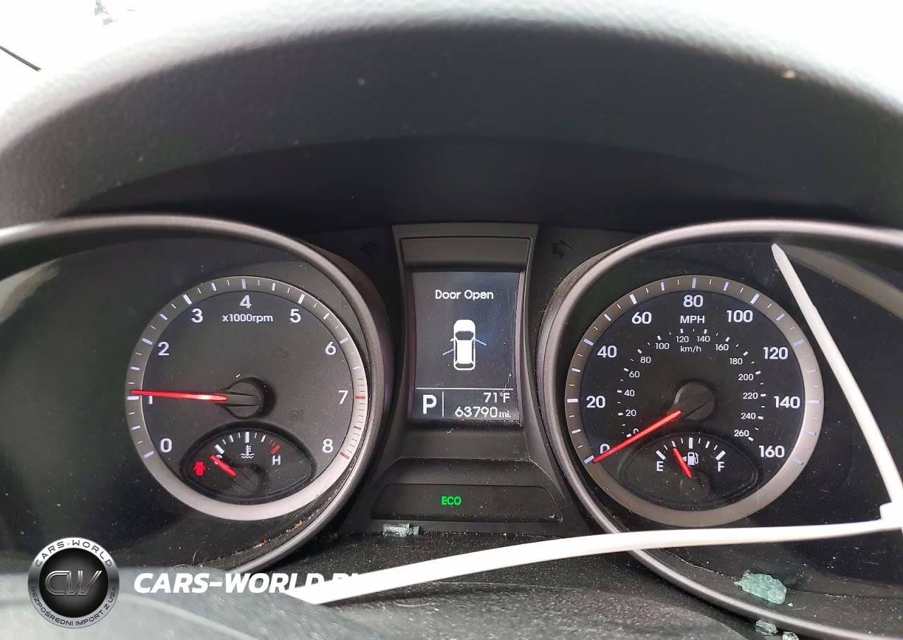 2016 Hyundai Santa Fe Sport 2.4L VIN:5XYZTDLB0GG353846 - 9