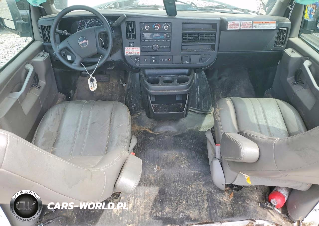 2023 GMC Savana Cutaway G3500 VIN:1GDY7RFP7P1220274 - 8