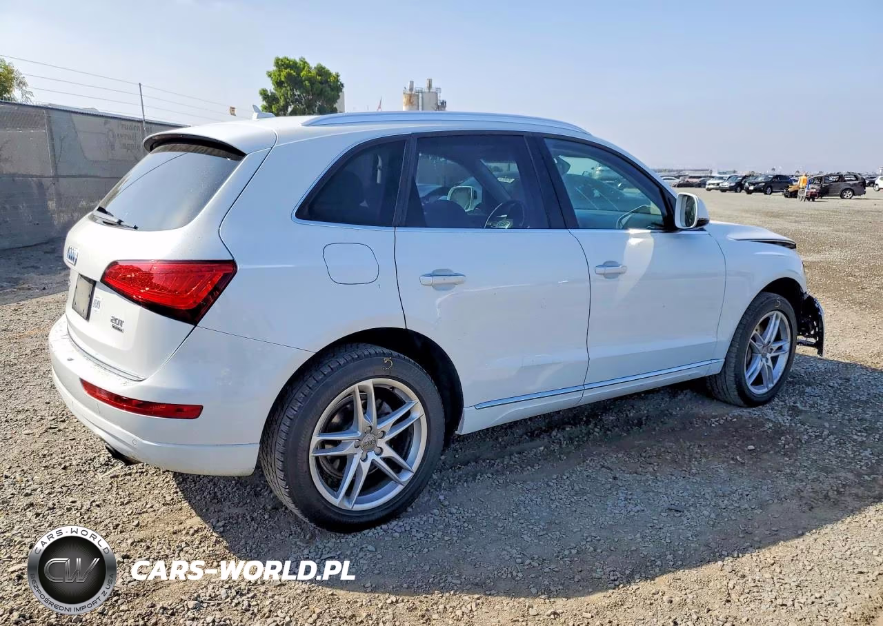 2015 Audi Q5 Premium Plus VIN:WA1LFAFP5FA094573 - 3