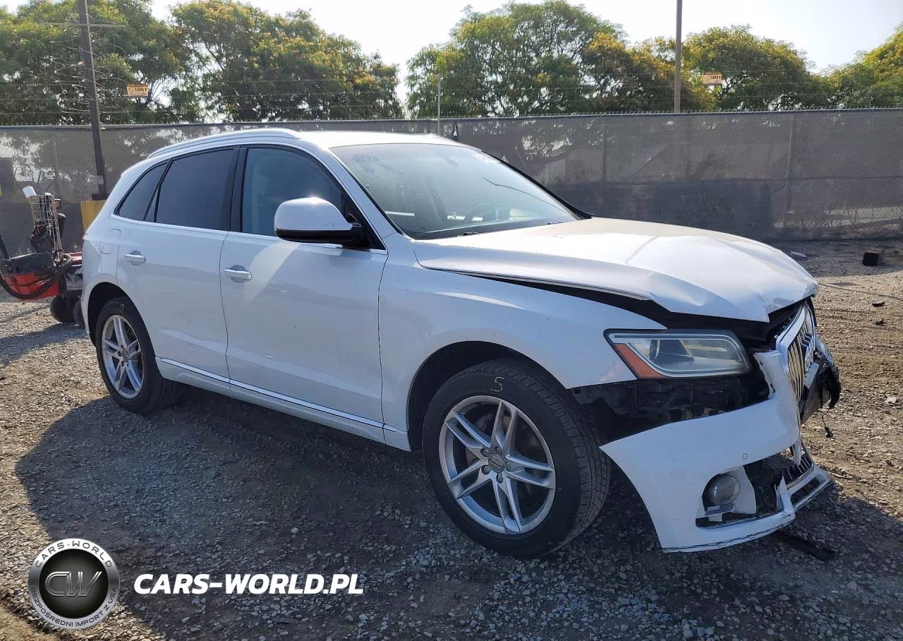 2015 Audi Q5 Premium Plus VIN:WA1LFAFP5FA094573 - 4