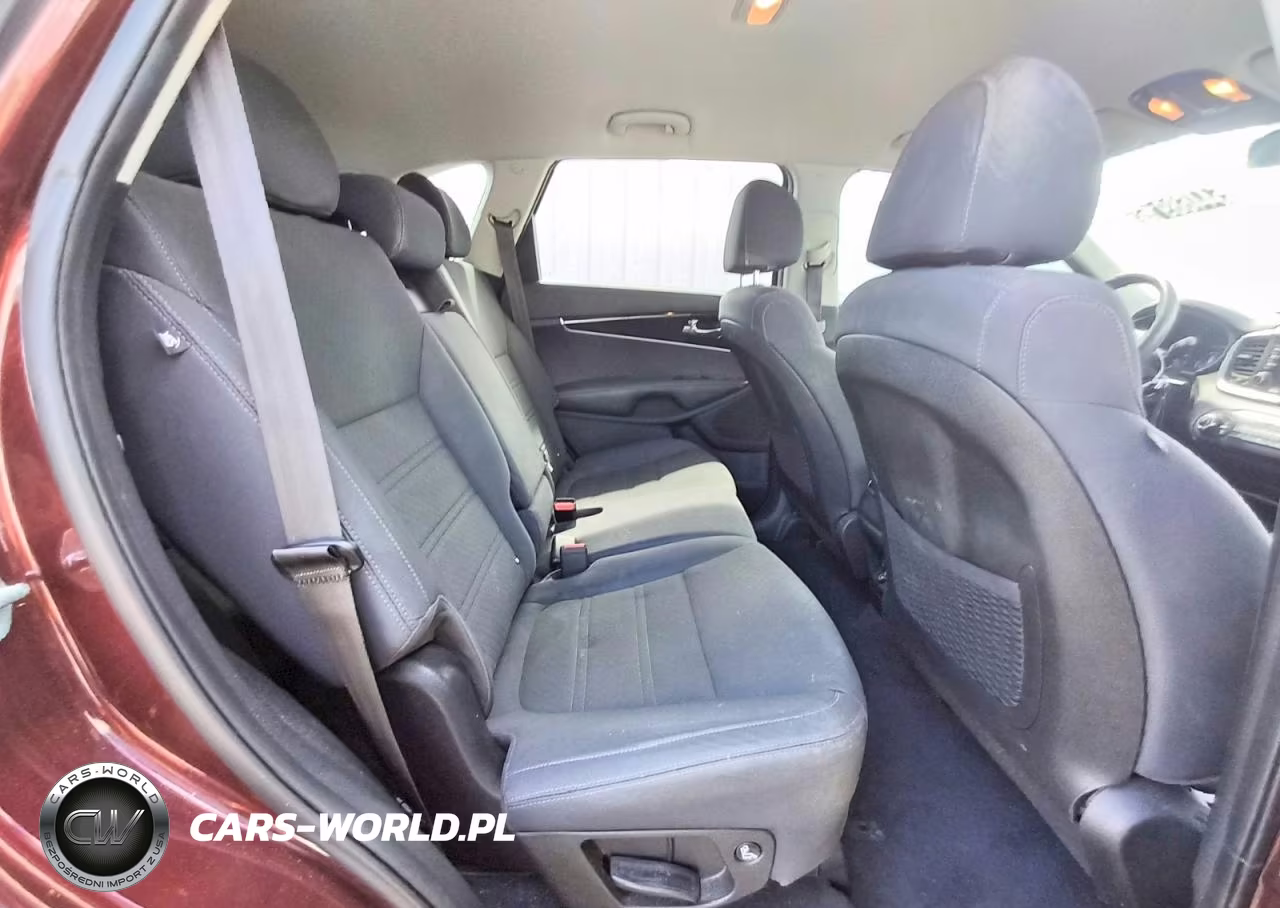 2020 Kia Sorento Lx VIN:5XYPG4A32LG644799 - 11