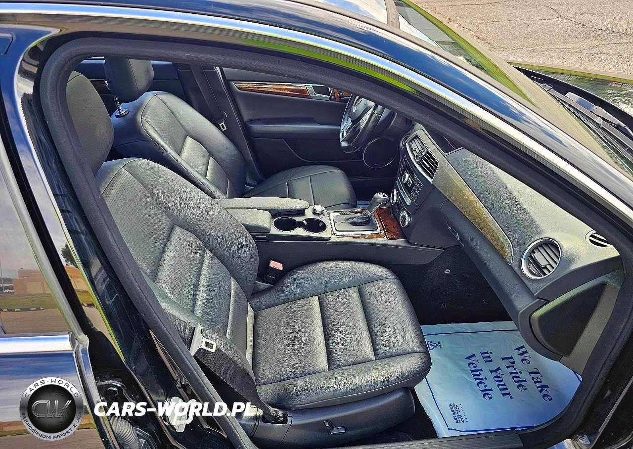 2012 Mercedes-Benz C 250 VIN:WDDGF4HB2CR194515 - 5