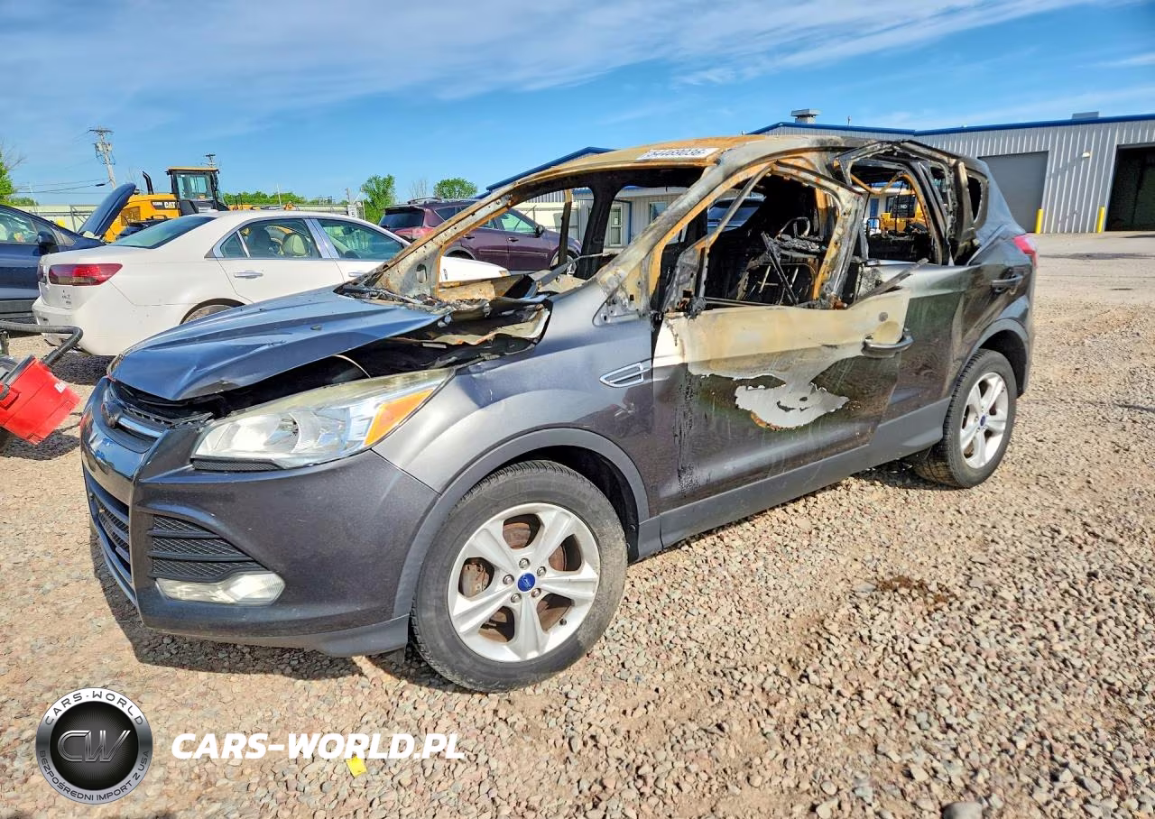 2015 FORD ESCAPE SE