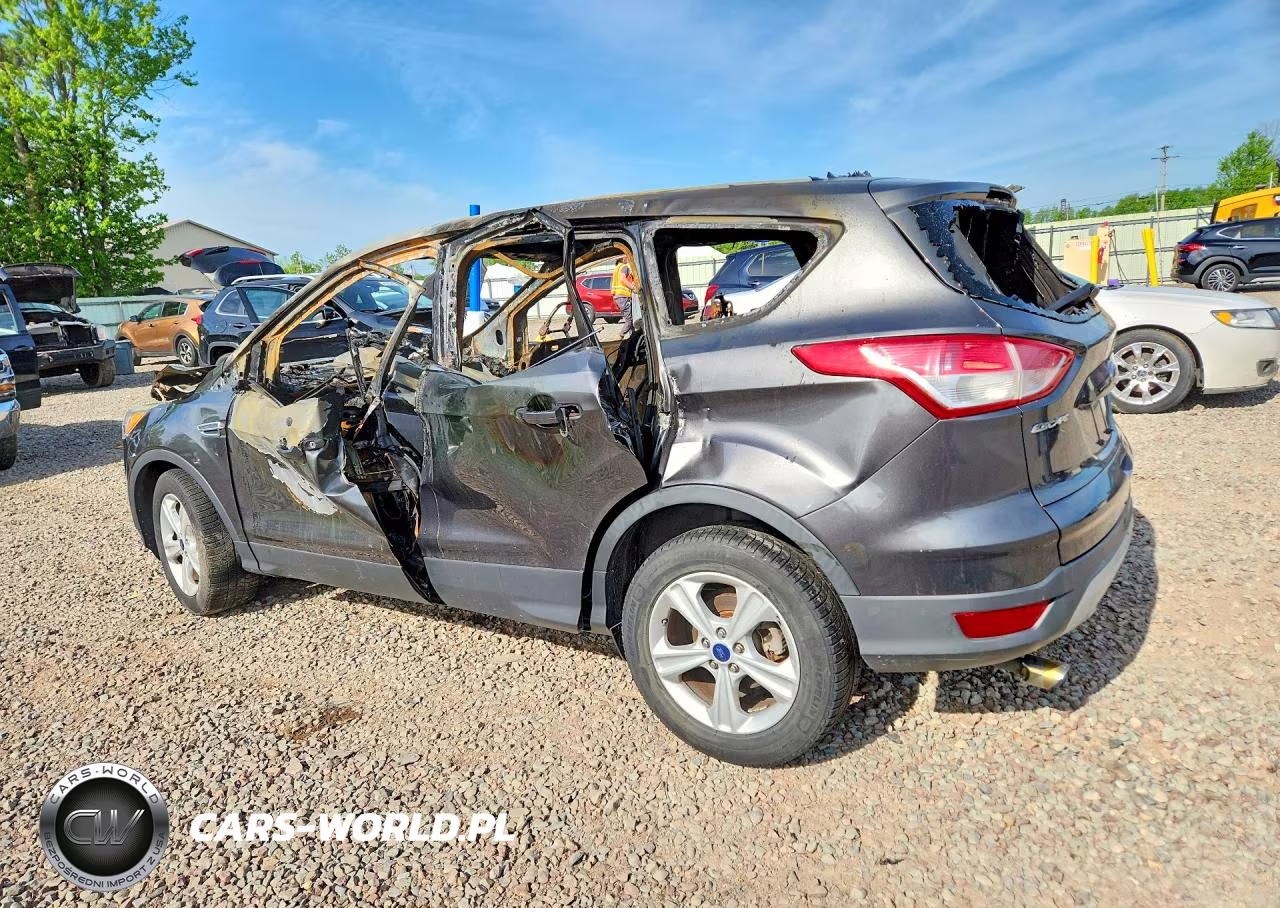 2015 FORD ESCAPE SE VIN:1FMCU0GX4FUA23136 - 2