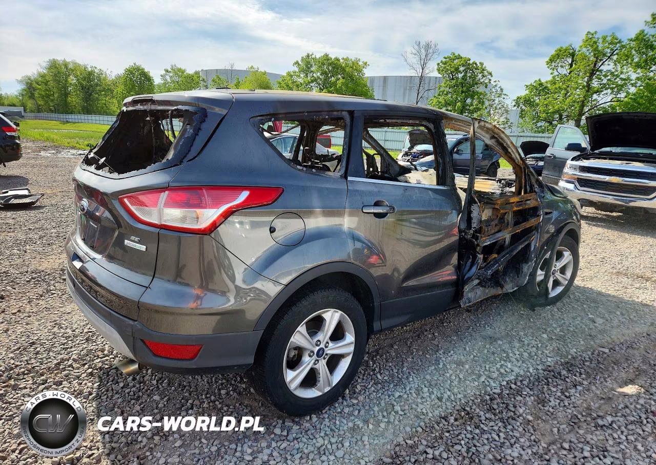 2015 FORD ESCAPE SE VIN:1FMCU0GX4FUA23136 - 3