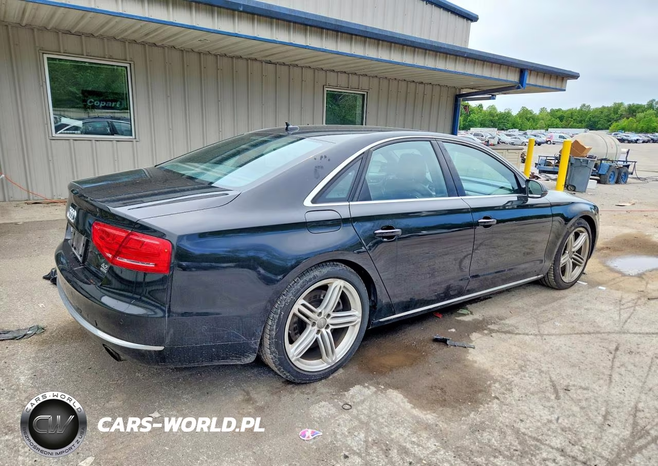 2011 Audi A8 Quattro VIN:WAUAVAFD6BN016079 - 3