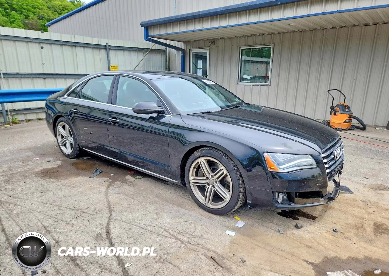 2011 Audi A8 Quattro VIN:WAUAVAFD6BN016079 - 4
