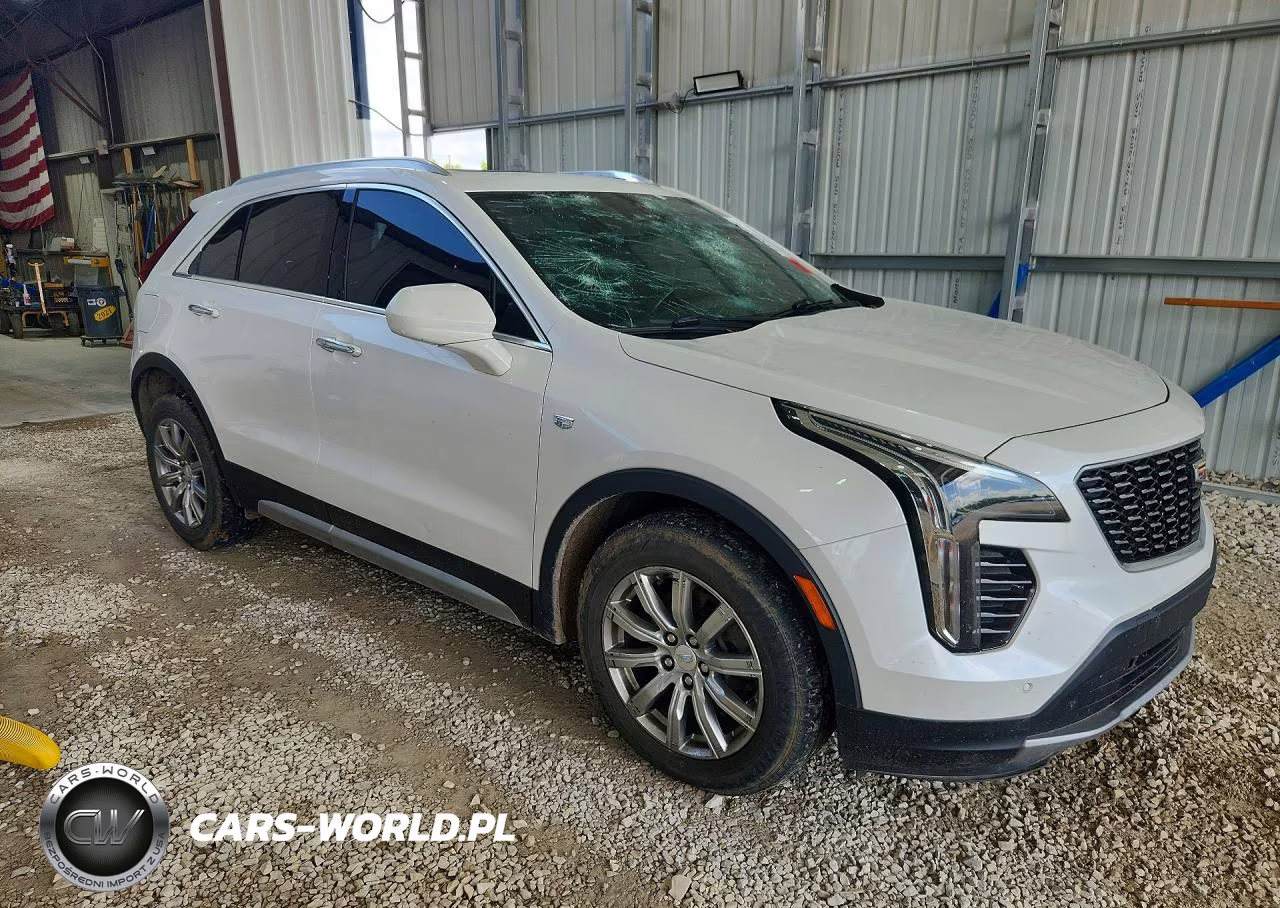 2020 Cadillac Xt4 Premium Luxury VIN:1GYFZDR49LF017615 - 4