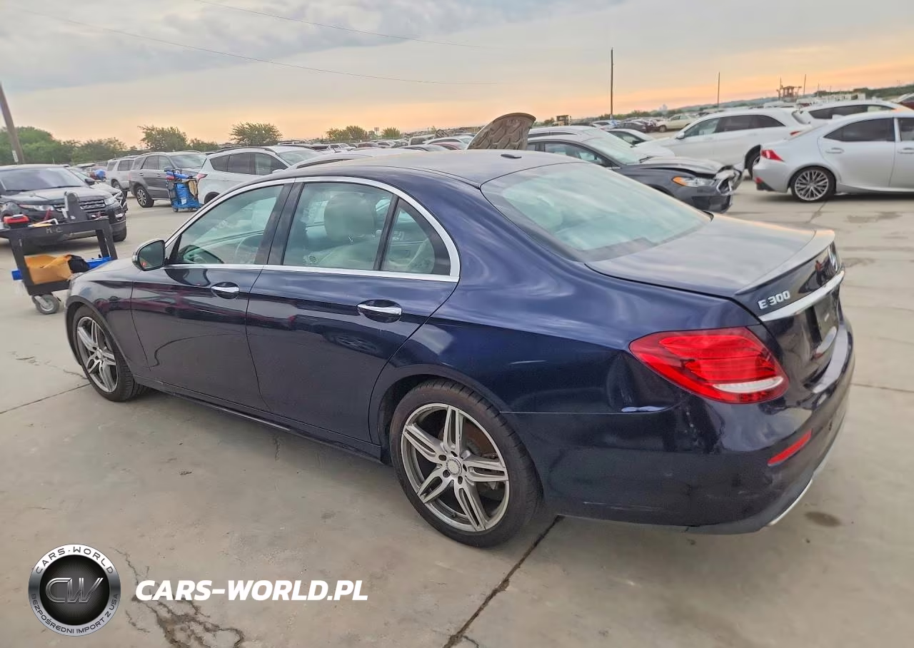 2017 Mercedes-Benz E 300 VIN:WDDZF4JBXHA081873 - 2