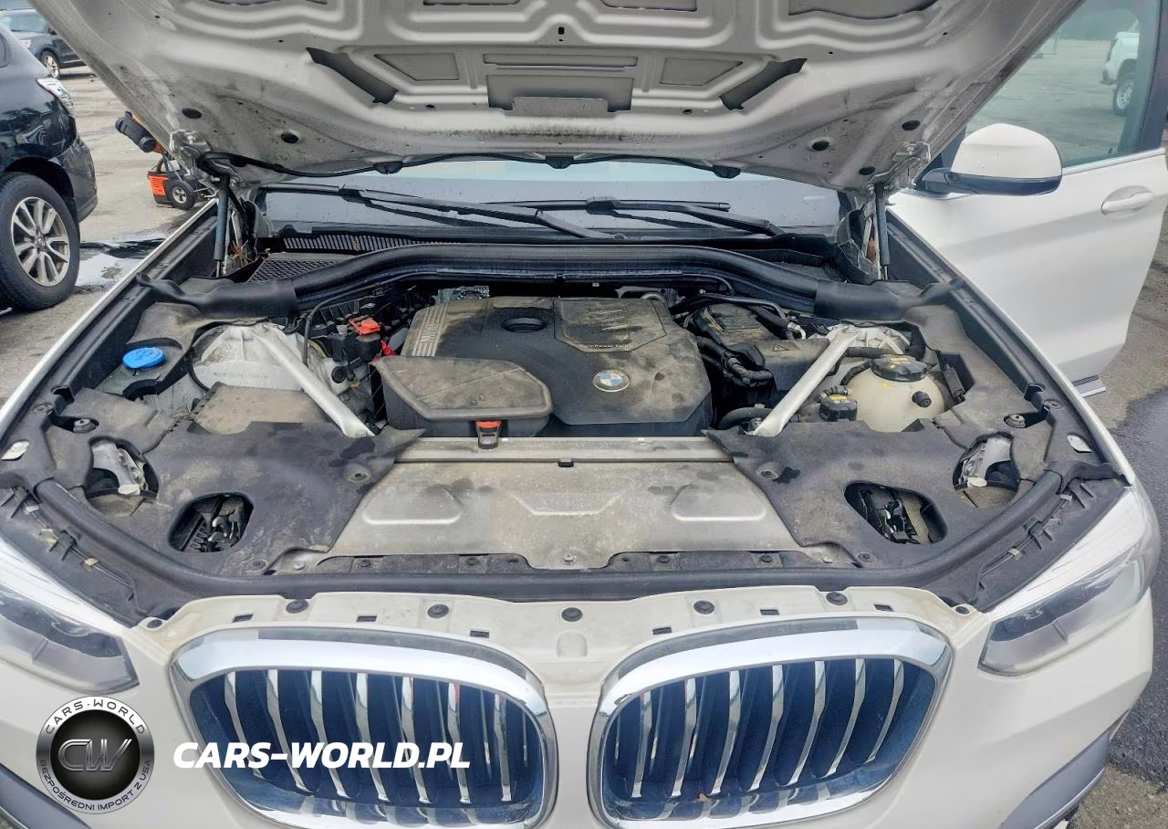 2020 BMW X3 xDrive30I VIN:5UXTY5C09LLT38156 - 11