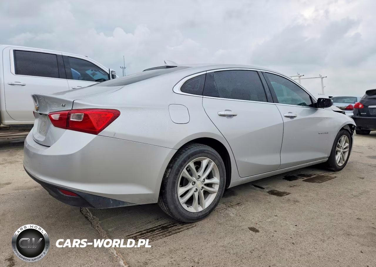 2018 Chevrolet Malibu Lt VIN:1G1ZD5ST3JF192683 - 3