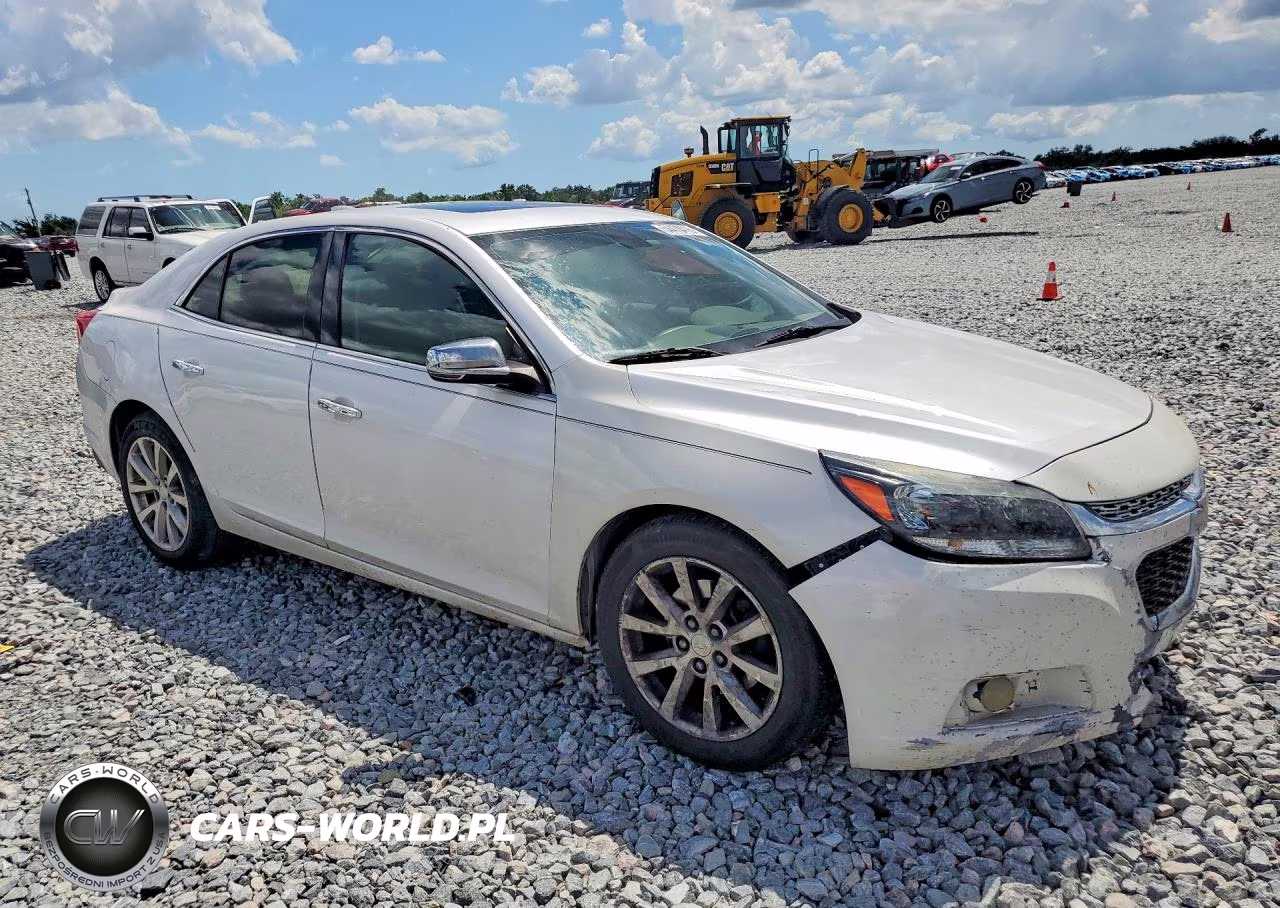 2015 Chevrolet Malibu Ltz VIN:1G11G5SX9FF330130 - 4