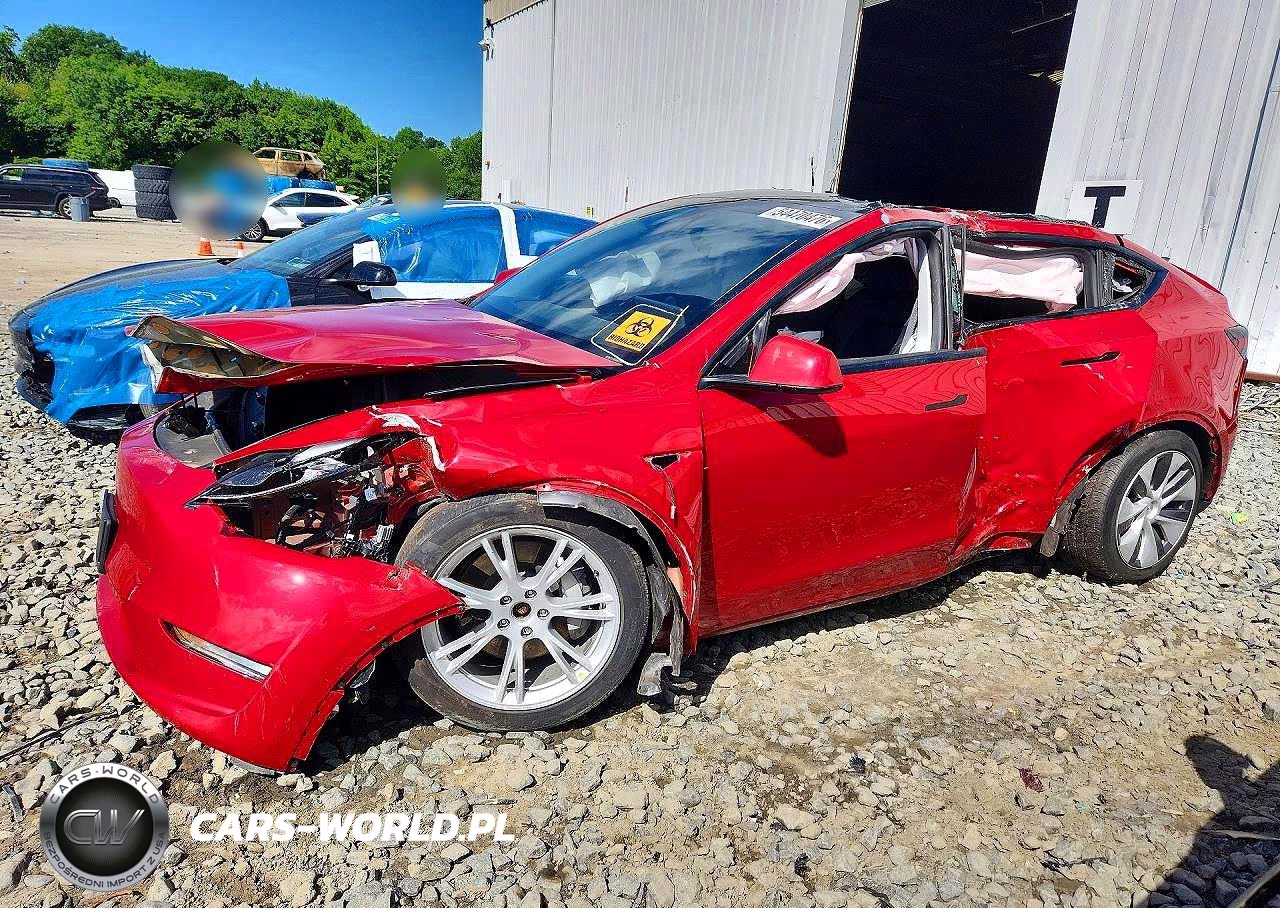 2023 Tesla Model Y – zdjęcie 1 z 12